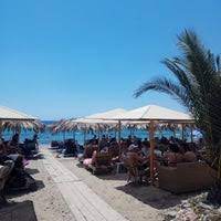 Beach bar ‘’Aloha‘’ και ‘’Riff‘’